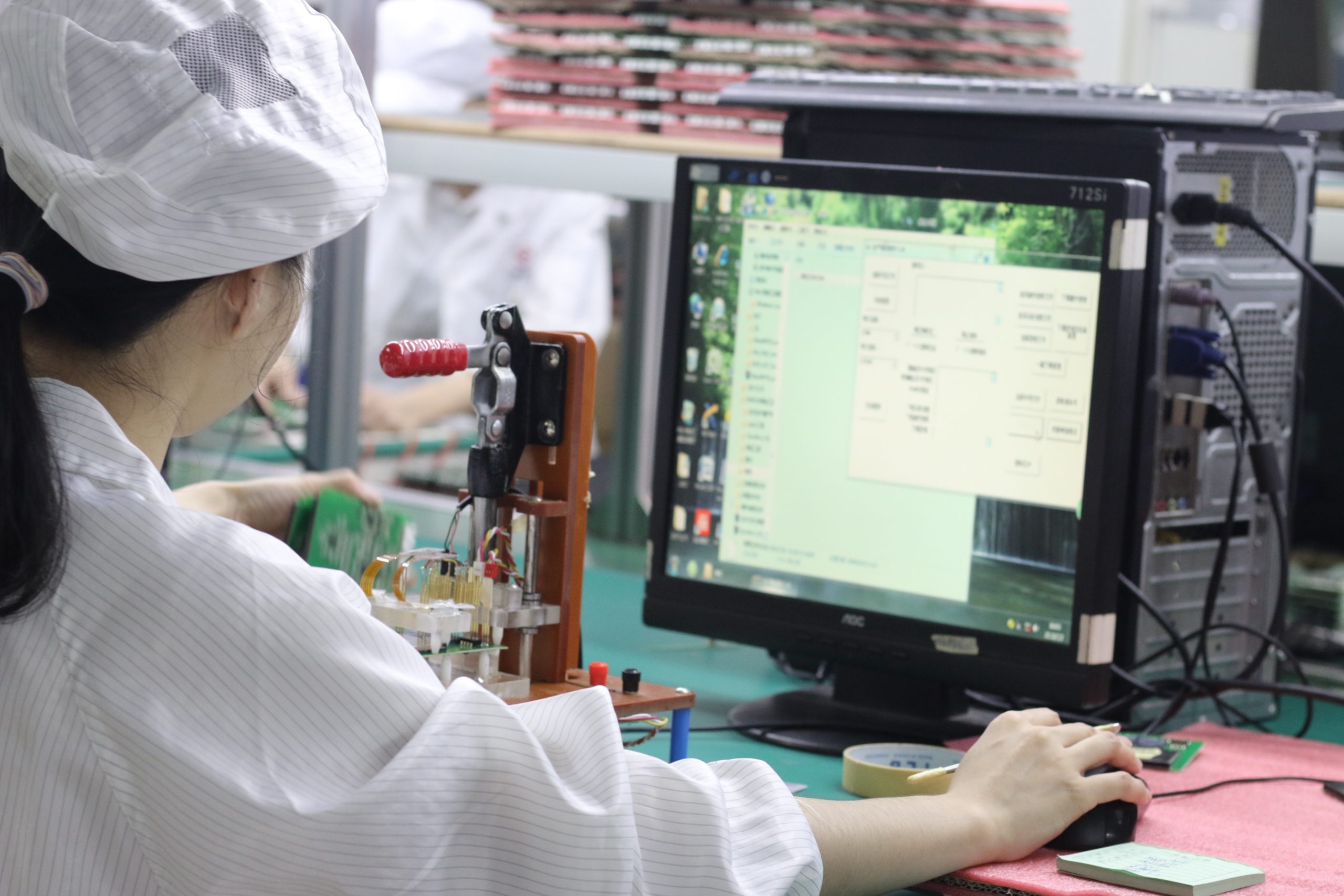 Why Choosing a PCB Manufacturer in China is Essential for High-Quality PCB Assembly Services缩略图
